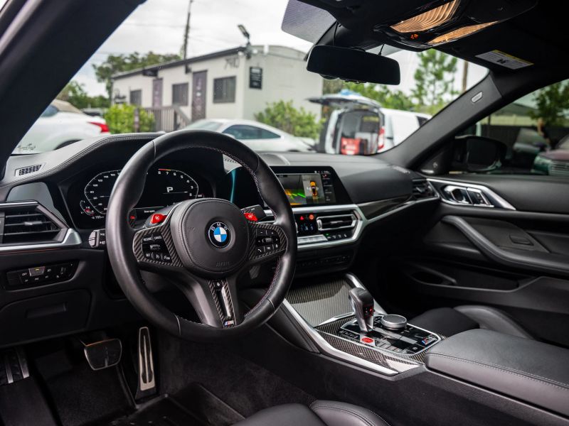 2022 BMW M4 Competition xDrive Coupe 2D