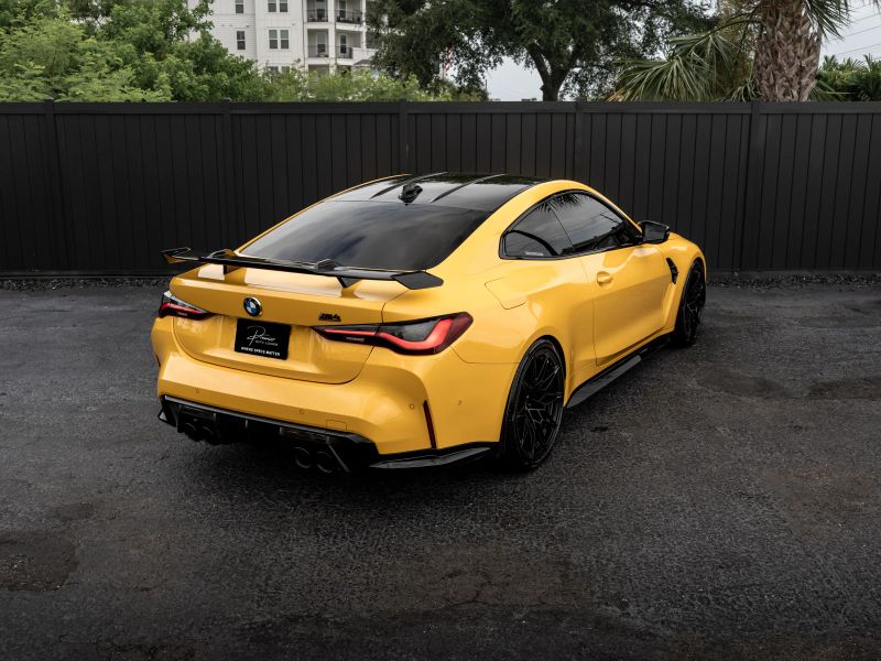2022 BMW M4 Competition xDrive Coupe 2D