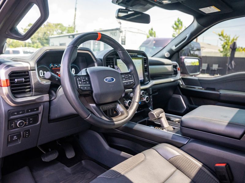 2022 Ford F150 SuperCrew Cab Raptor Pickup 4D 5 1/2 ft