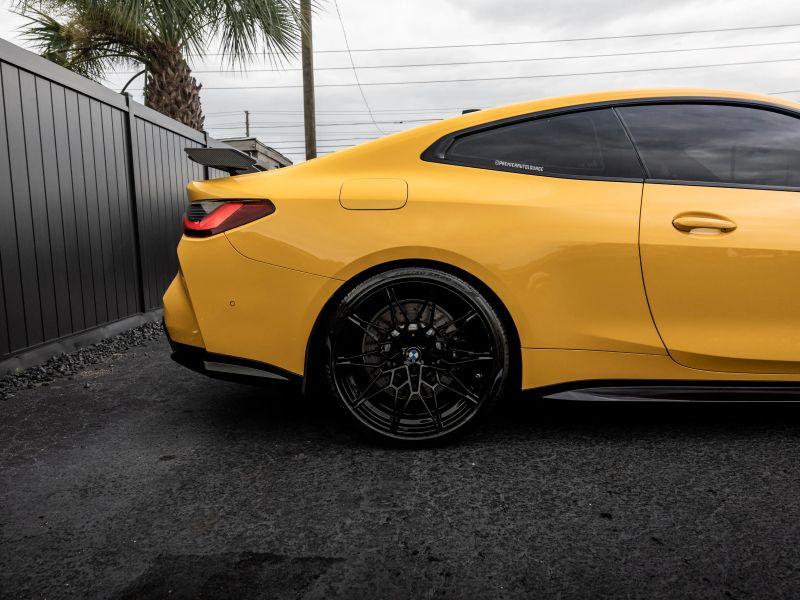 2022 BMW M4 Competition xDrive Coupe 2D