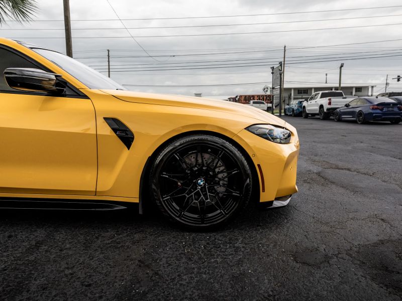 2022 BMW M4 Competition xDrive Coupe 2D
