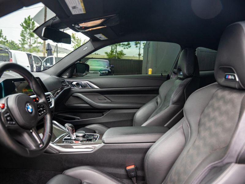 2022 BMW M4 Competition xDrive Coupe 2D
