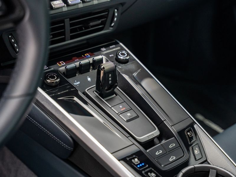 2025 Porsche 911 Carrera Coupe 2D