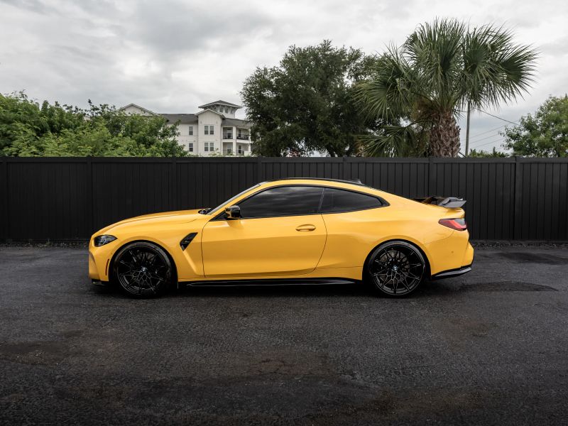 2022 BMW M4 Competition xDrive Coupe 2D