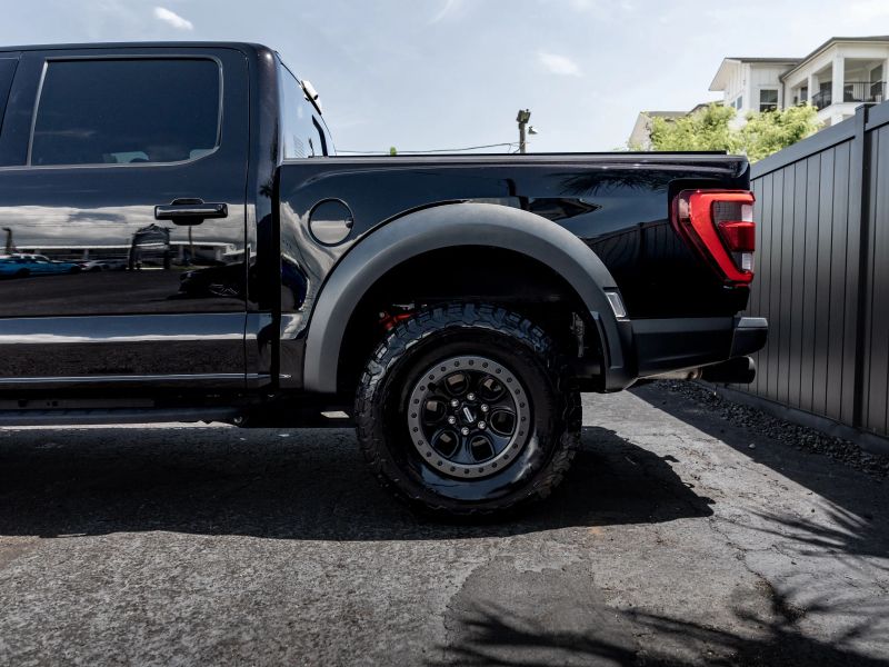 2022 Ford F150 SuperCrew Cab Raptor Pickup 4D 5 1/2 ft