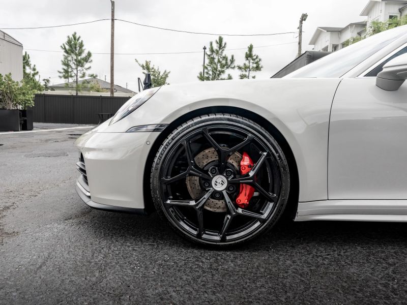 2025 Porsche 911 Carrera Coupe 2D