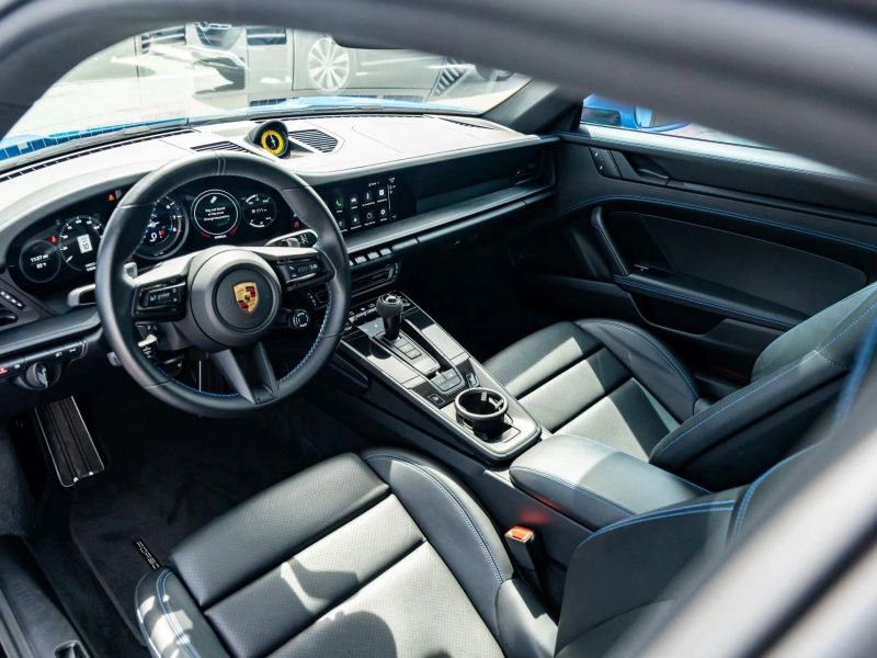 2022 Porsche 911 Carrera GTS Coupe 2D