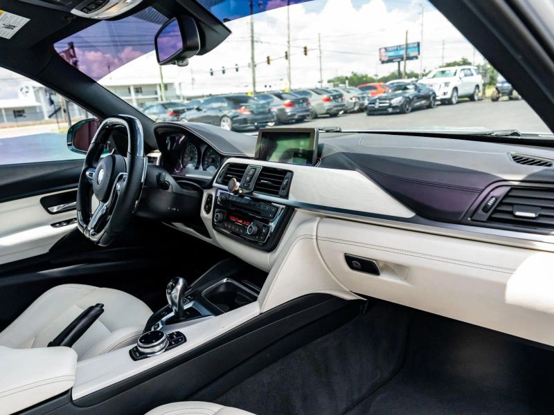 2015 BMW M3 Sedan 4D