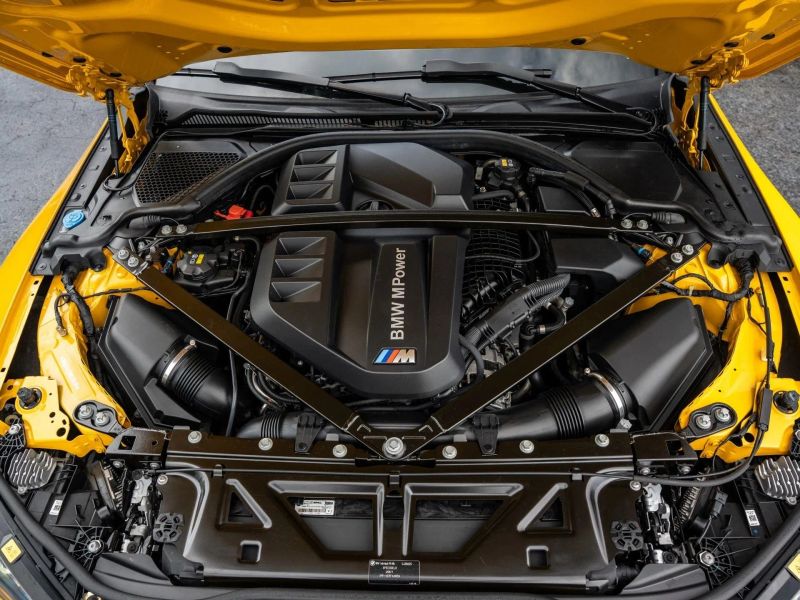 2022 BMW M4 Competition xDrive Coupe 2D