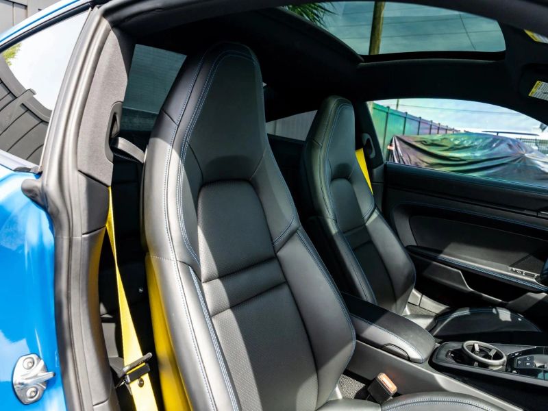 2022 Porsche 911 Carrera GTS Coupe 2D