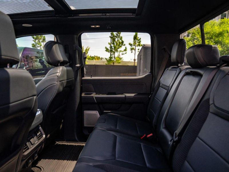 2022 Ford F150 SuperCrew Cab Raptor Pickup 4D 5 1/2 ft