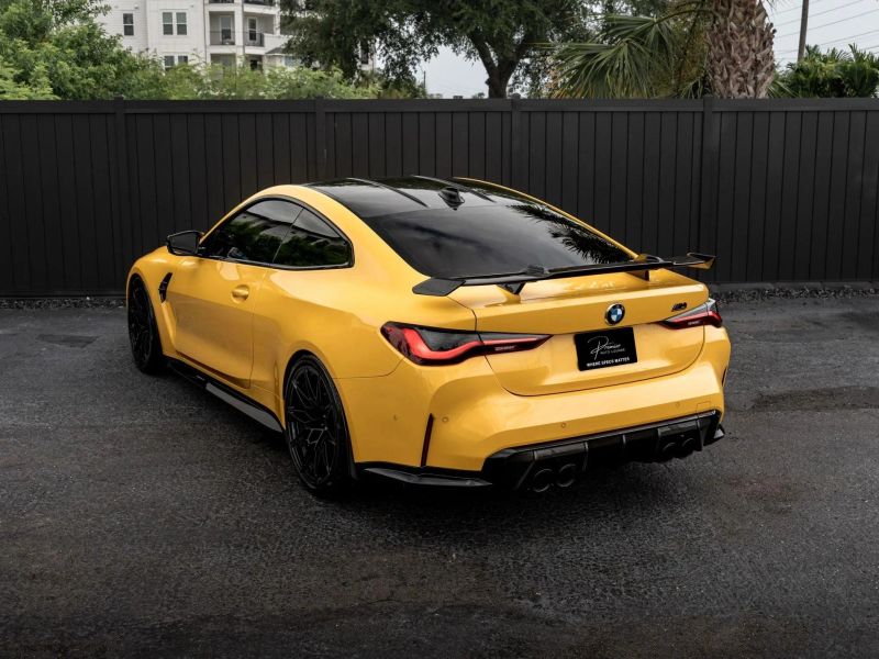 2022 BMW M4 Competition xDrive Coupe 2D