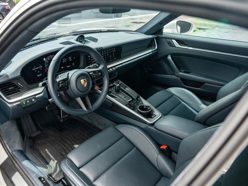 2025 Porsche 911 Carrera Coupe 2D