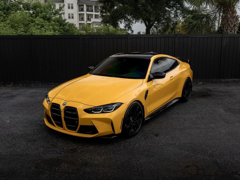 2022 BMW M4 Competition xDrive Coupe 2D