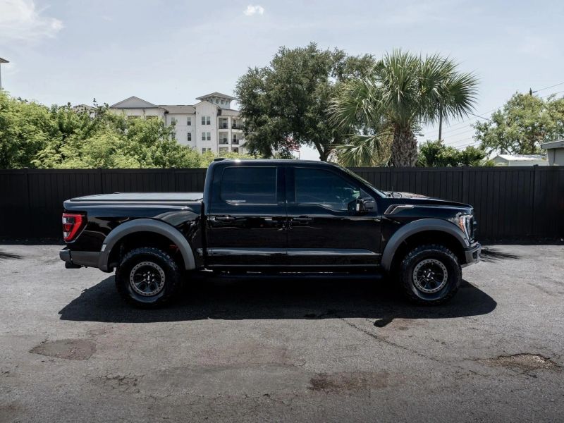 2022 Ford F150 SuperCrew Cab Raptor Pickup 4D 5 1/2 ft