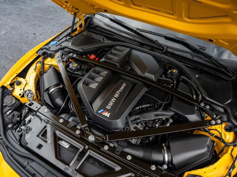 2022 BMW M4 Competition xDrive Coupe 2D