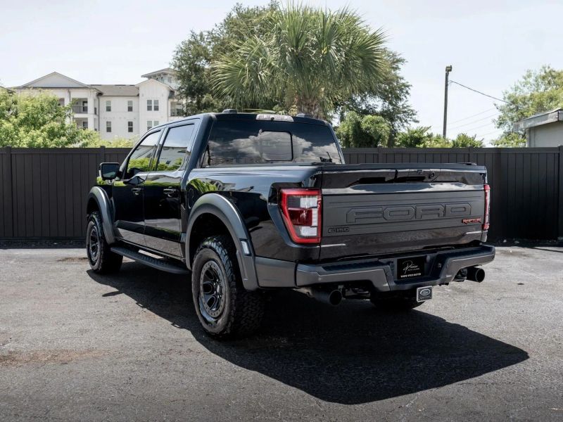 2022 Ford F150 SuperCrew Cab Raptor Pickup 4D 5 1/2 ft