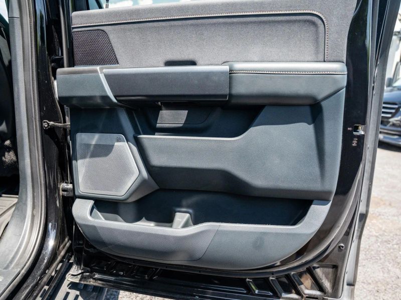 2022 Ford F150 SuperCrew Cab Raptor Pickup 4D 5 1/2 ft