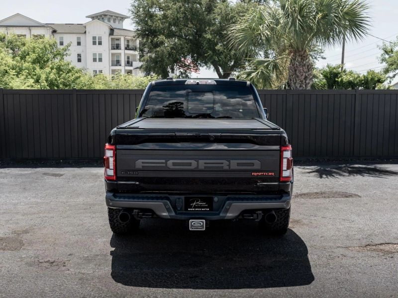 2022 Ford F150 SuperCrew Cab Raptor Pickup 4D 5 1/2 ft