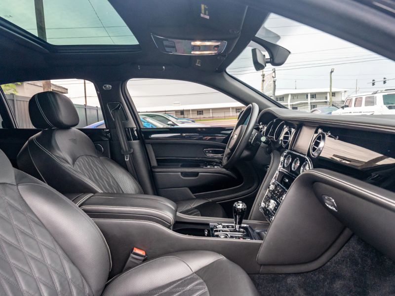 2017 Bentley Mulsanne Sedan 4D