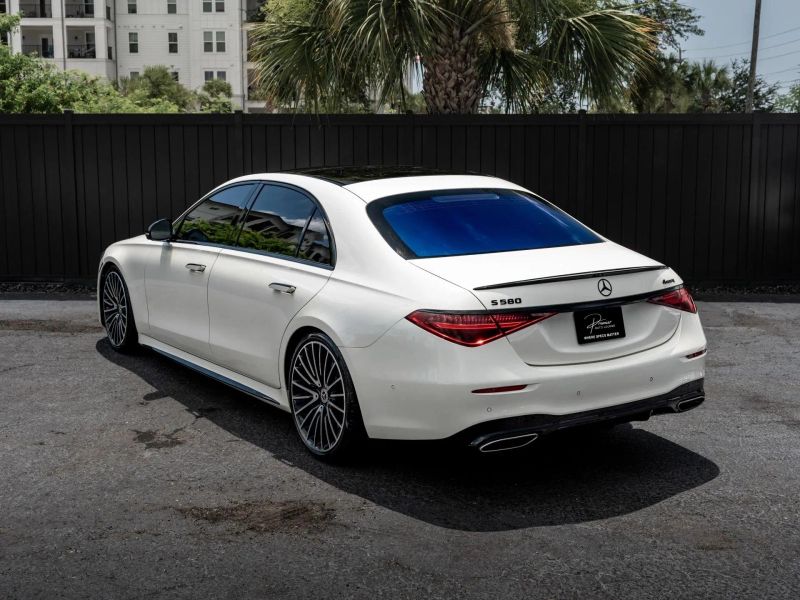 2022 Mercedes-Benz S-Class S 580 4MATIC Sedan 4D