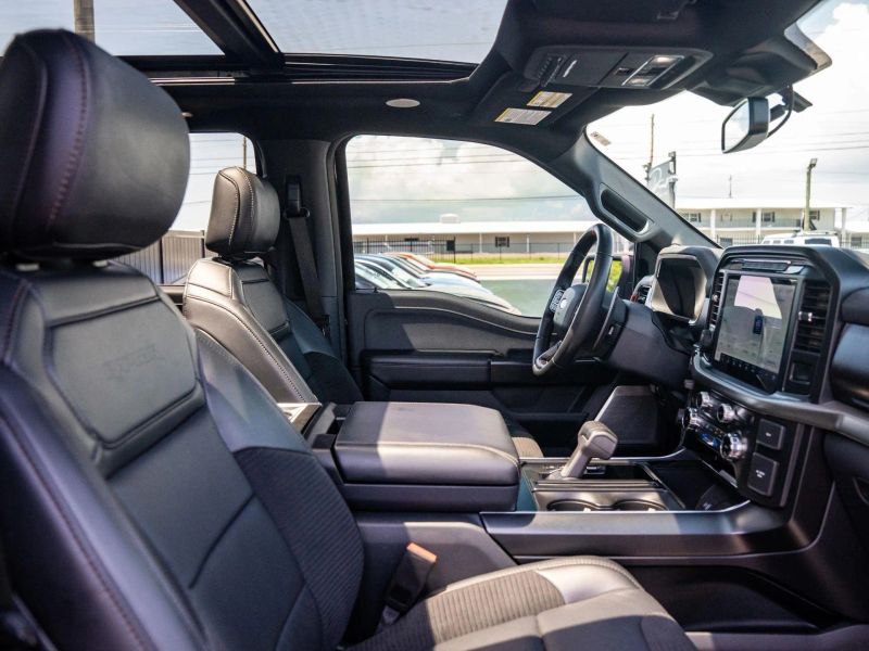 2022 Ford F150 SuperCrew Cab Raptor Pickup 4D 5 1/2 ft