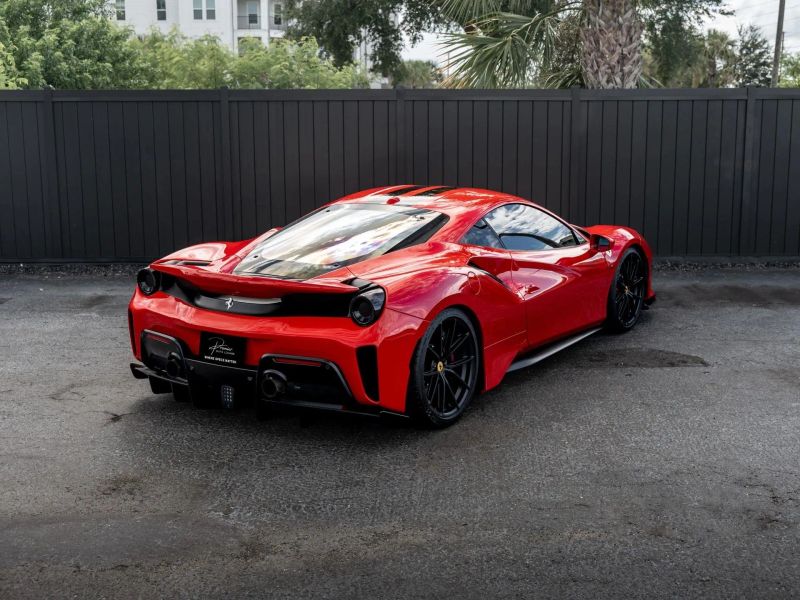 2019 Ferrari 488 Pista Coupe 2D