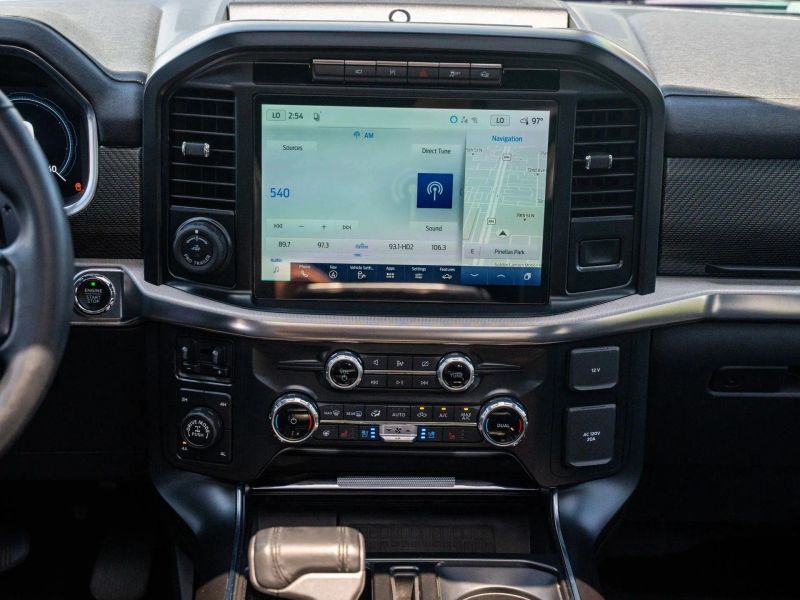2022 Ford F150 SuperCrew Cab Raptor Pickup 4D 5 1/2 ft