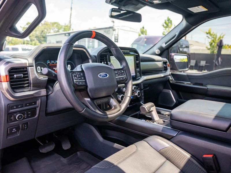 2022 Ford F150 SuperCrew Cab Raptor Pickup 4D 5 1/2 ft